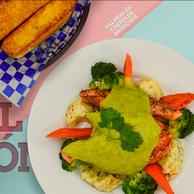 Salmón Crema de aguacate