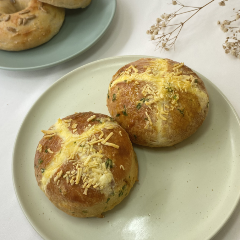 Brioche de queso y bacon