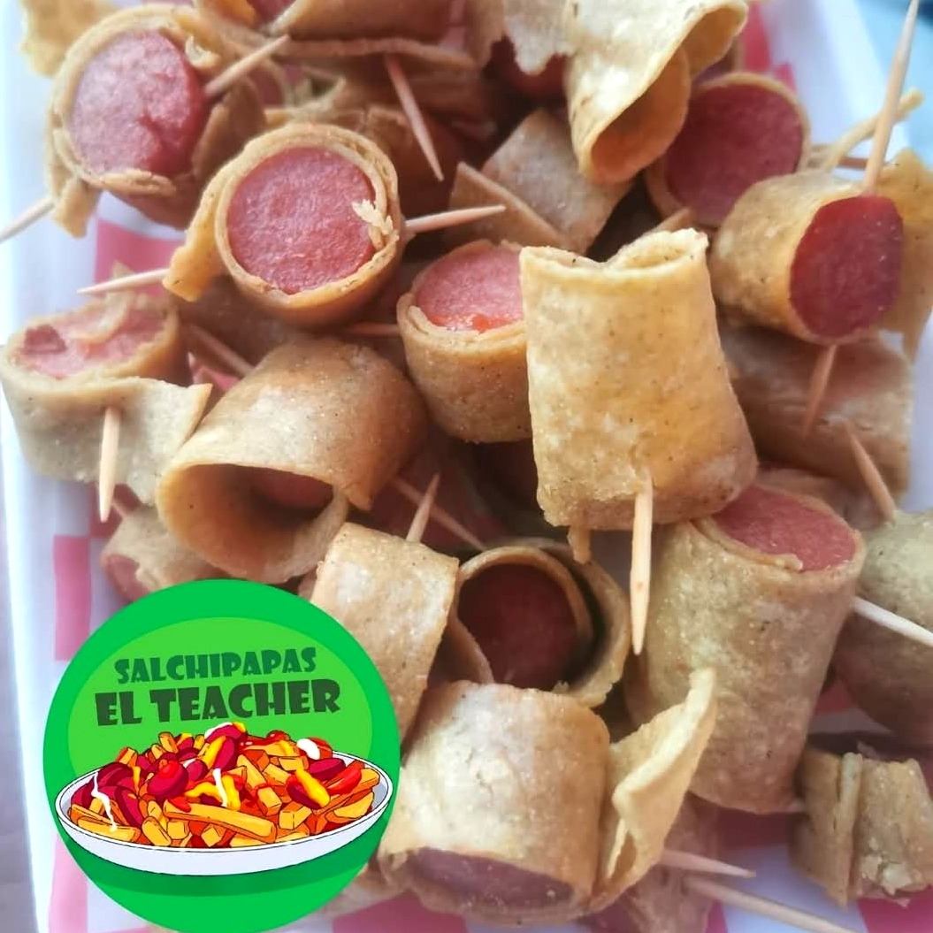 Salchitacos