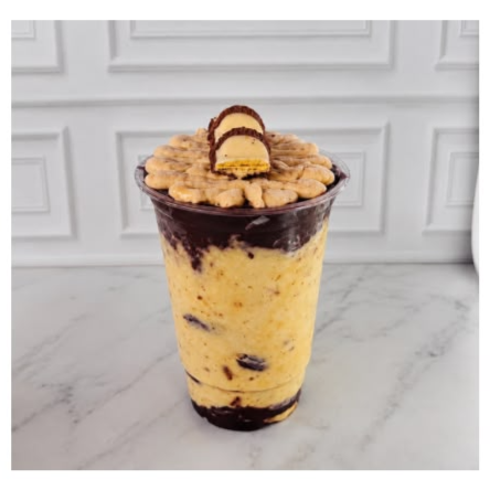 Açai Natural trufado com Creme de Kinder Bueno White.