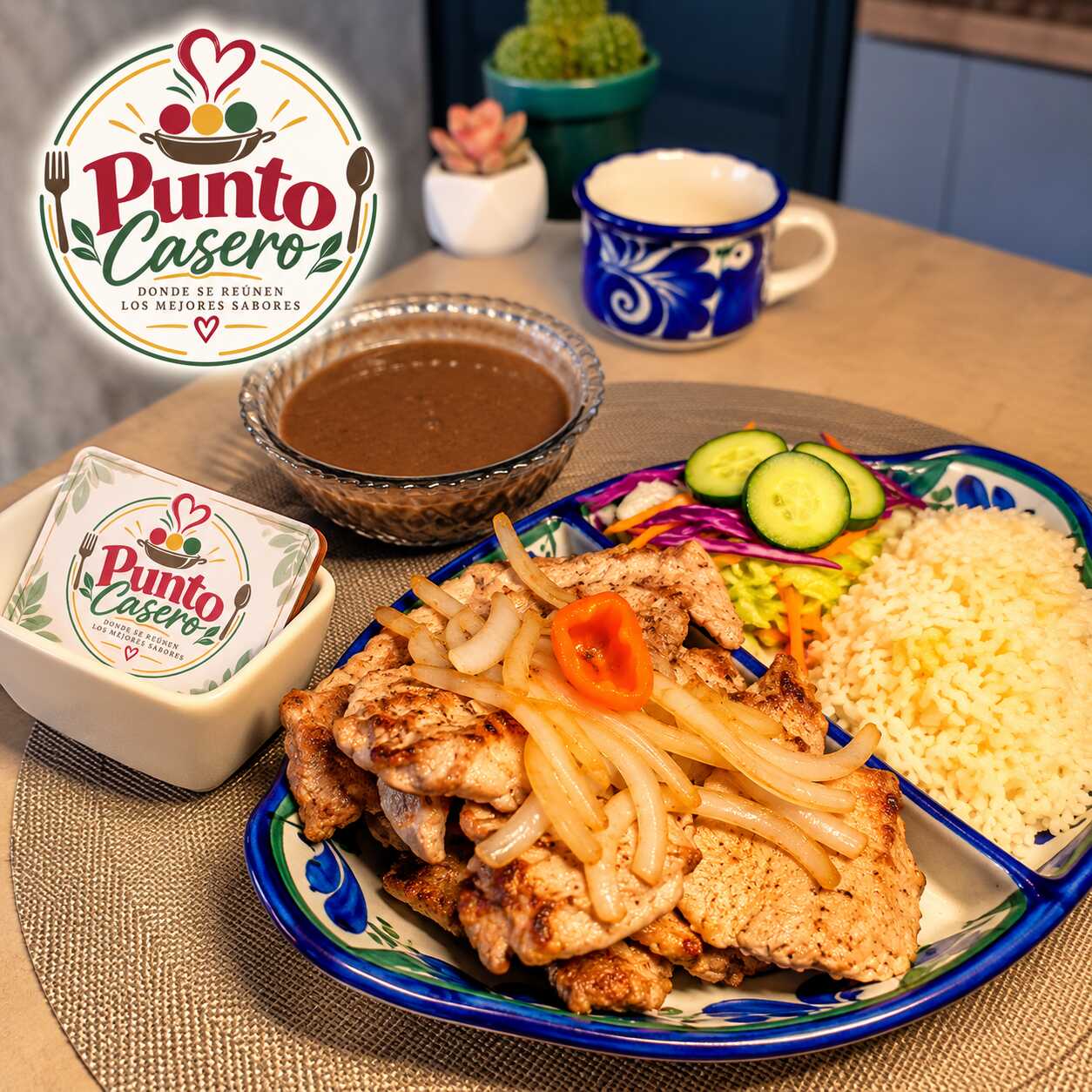 Orden de Puerco Frito Blanco Encebollado