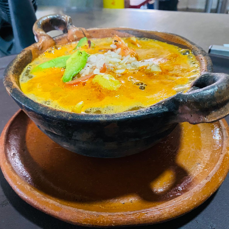 Caldo Marisquevias