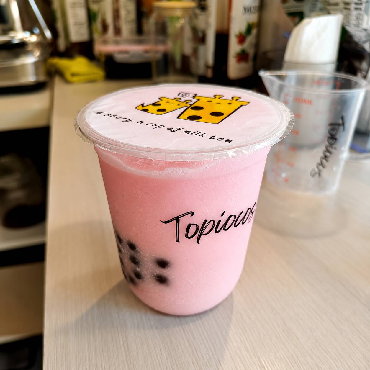 Dragon Fruit & Neon Lemon 16oz
