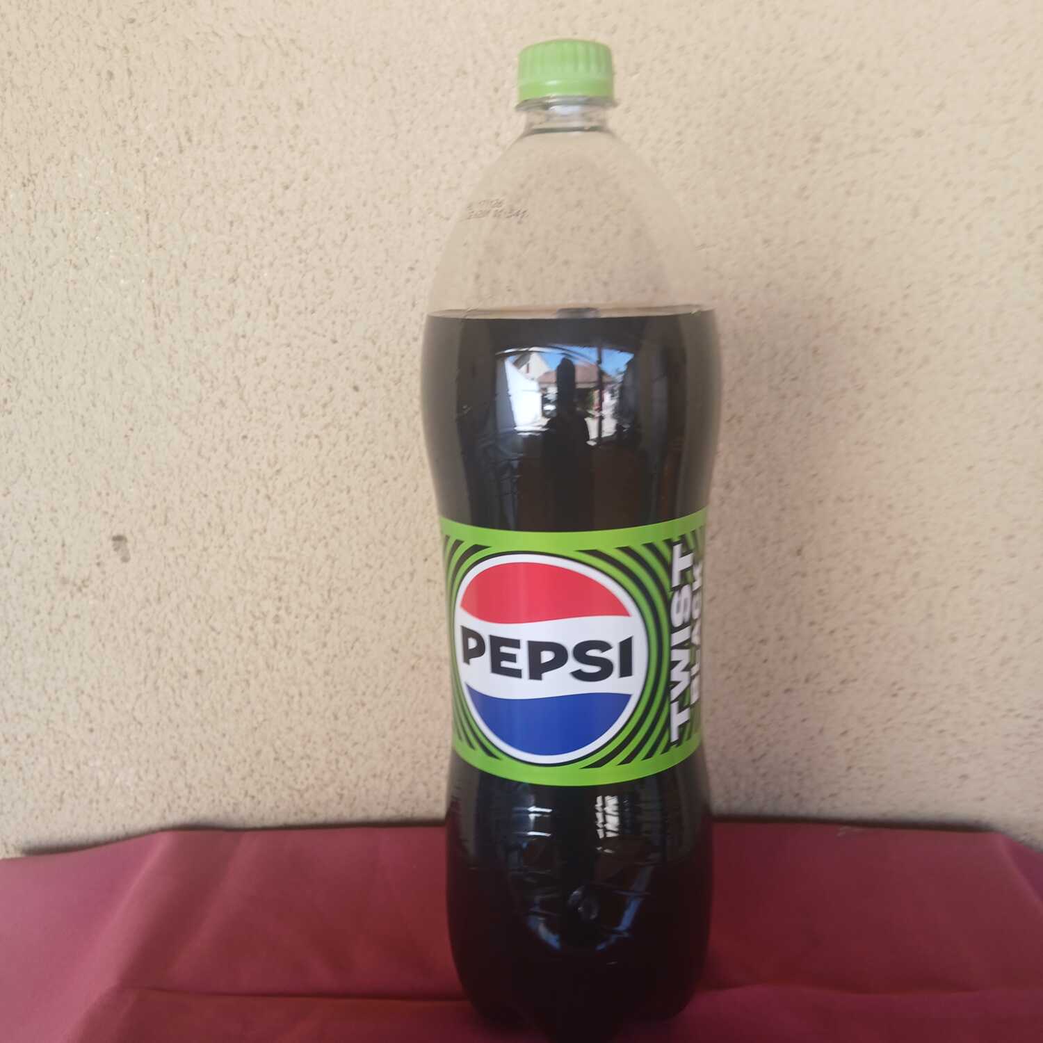 Garrafa de refrigerante 2 litros