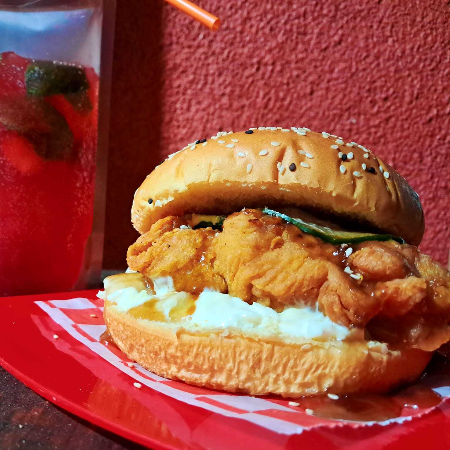 Combo Hamburguesa + Bebida Coreana