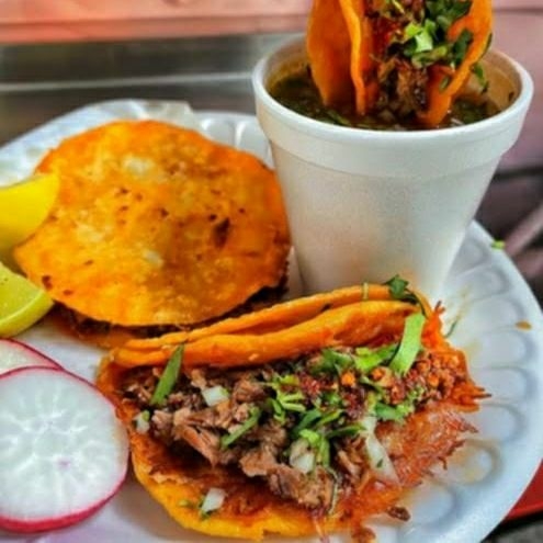 Jugo con carne + quesabirria