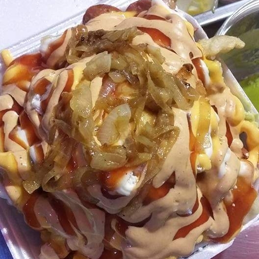 SALCHIPAPAS CHICAS