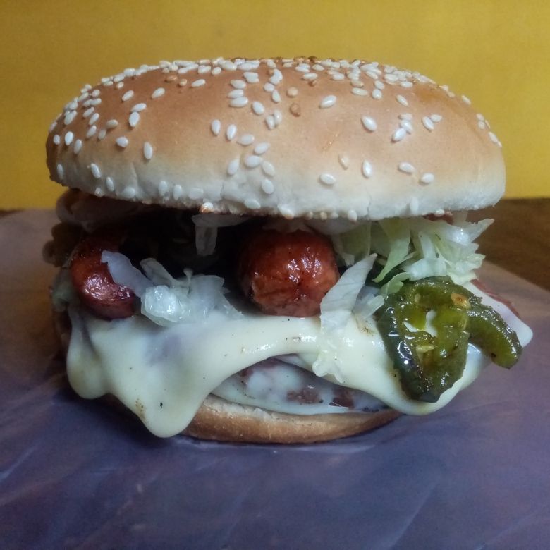 Hamburguesa 3 Quesos Chipotlico
