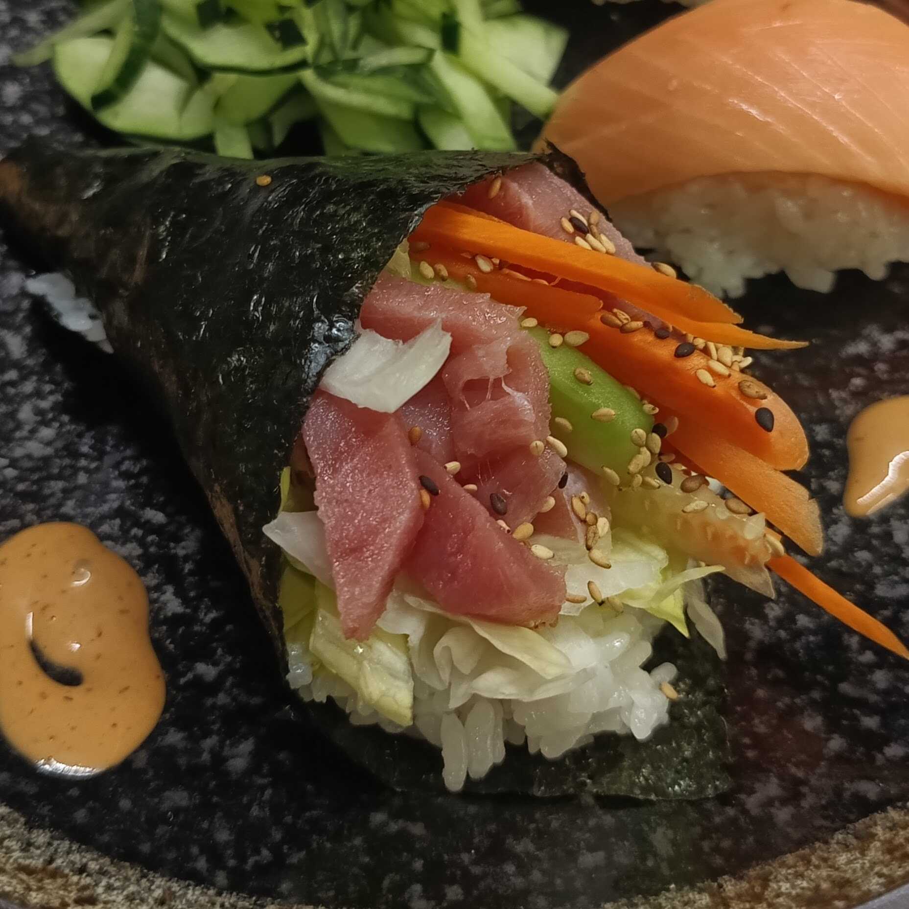 Temaki Atún