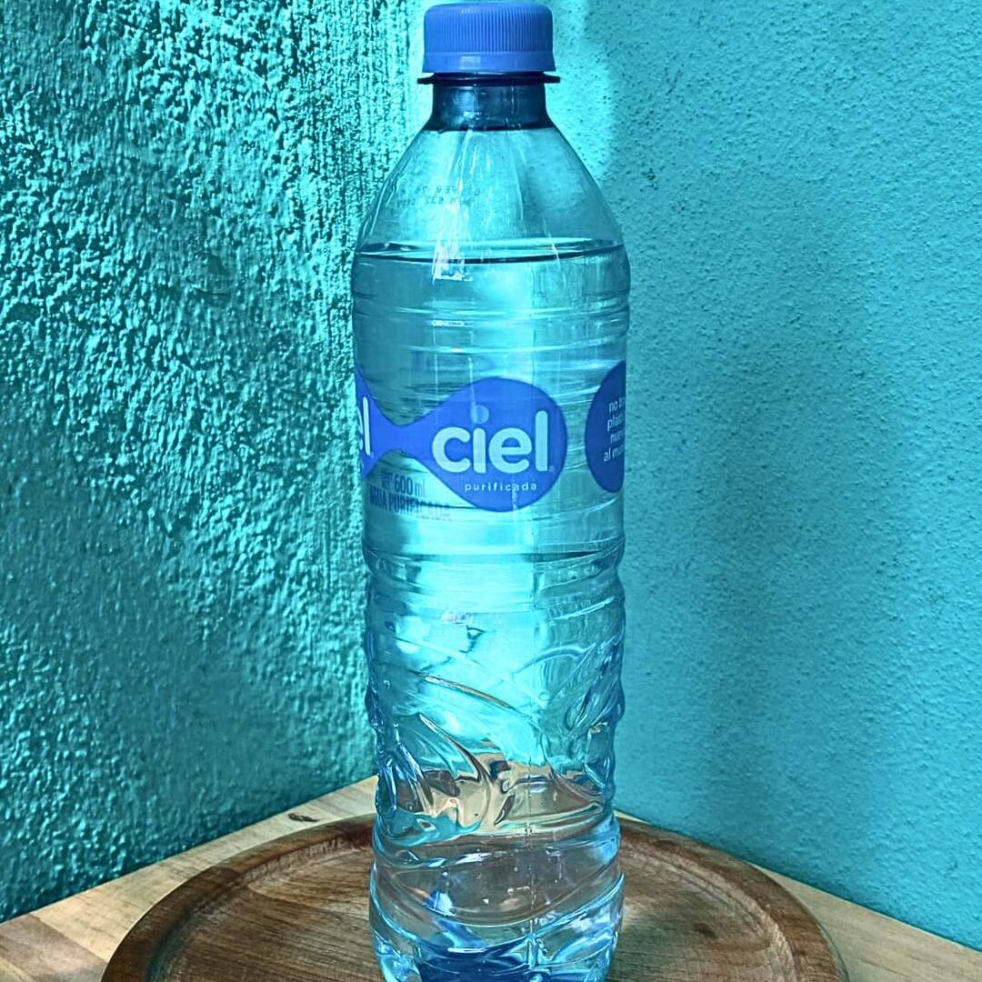 Agua Embotellada