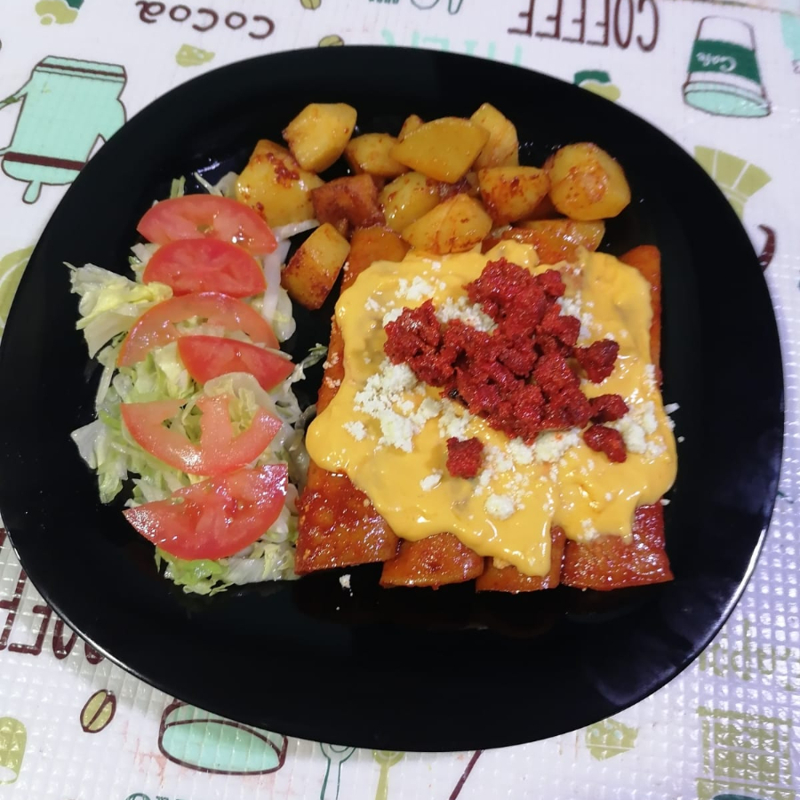 enchiladas super cheese con trompo