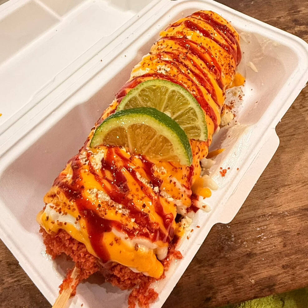 Elote Chamoy y Taqueritos