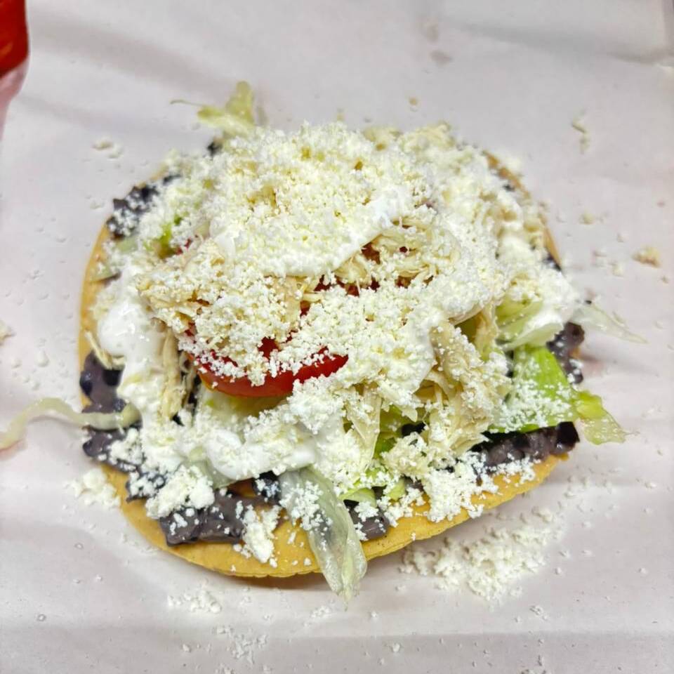 Tostada de Queso Hebra