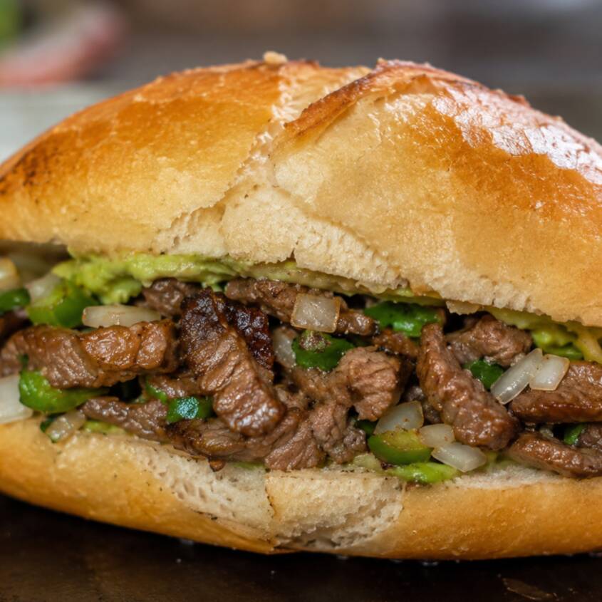 Lonche Carne Asada