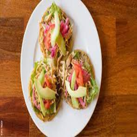 Panuchos de Pollo