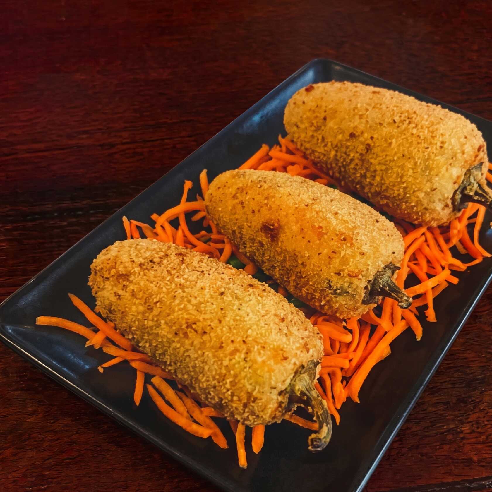 Chiles Rellenos 3 pzas