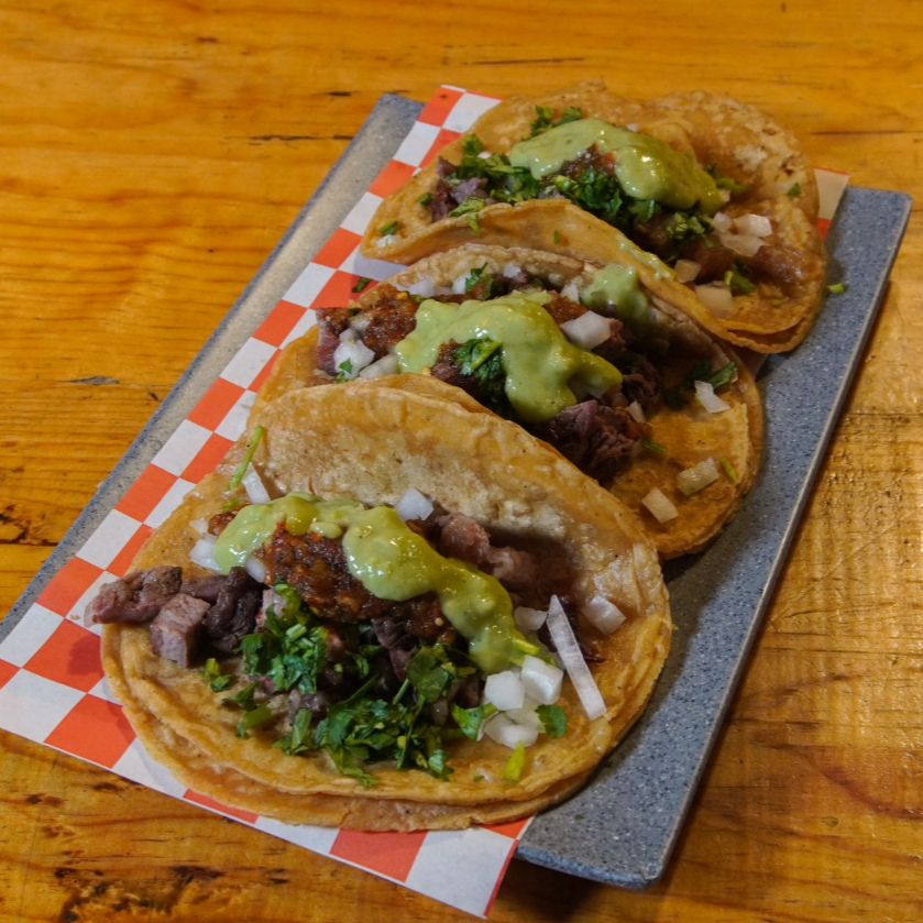 TACO DE CHORIZO
