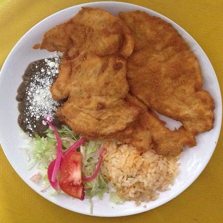 FILETE DE PEZ EMPANIZADO