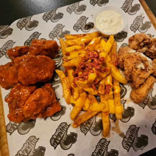 Boneless 12 Pzas.