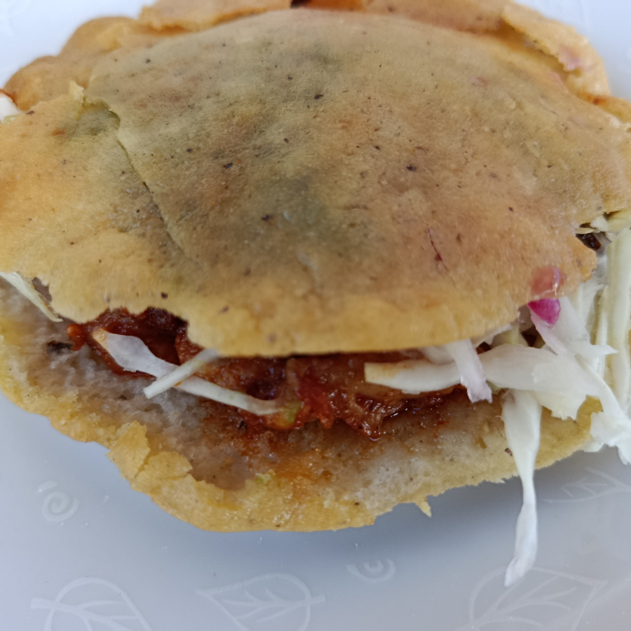 Gordita de Chicharon Prensado
