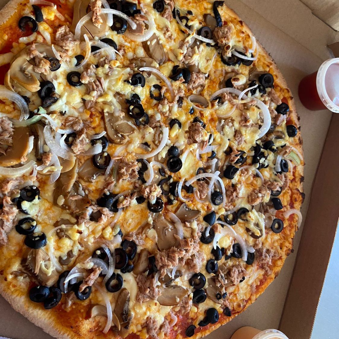 Pizza del Mar Familiar 16"