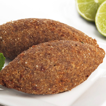 O Kibe Frito é uma deliciosa opção da nossa categoria de Salgados. É cuidadosamente preparado com carne selecionada, garantindo um sabor inigualável. Os temperos são de alta qualidade e cuidadosamente escolhidos para proporcionar uma experiência gastronômica única. Cada mordida é uma verdadeira explosão de sabor que irá satisfazer até os paladares mais exigentes. Experimente este delicioso salgado e surpreenda-se com sua crocância e sabor inconfundível.