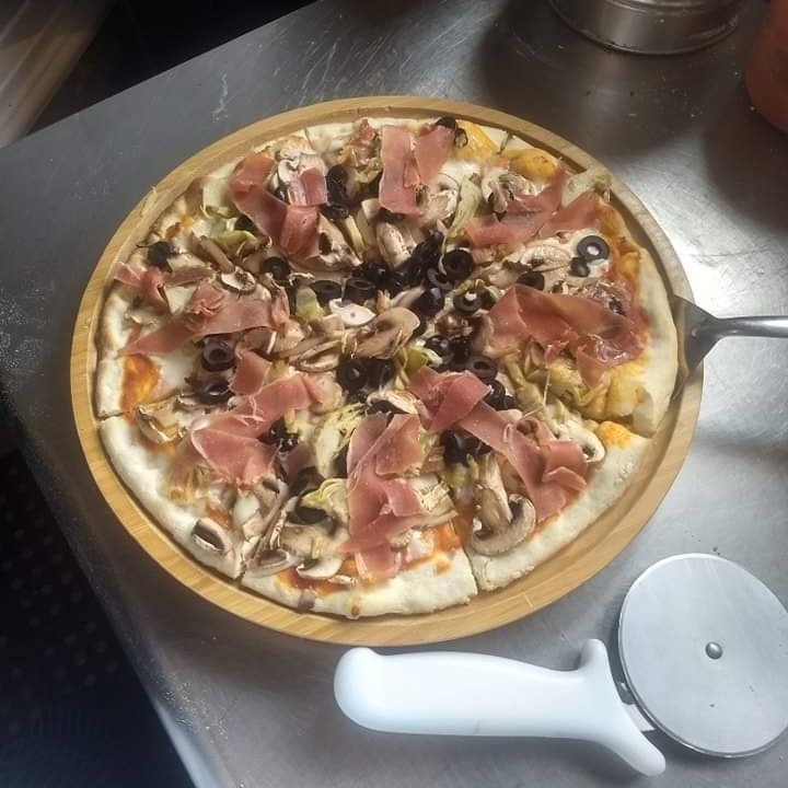 Pizza Quattro Stagioni