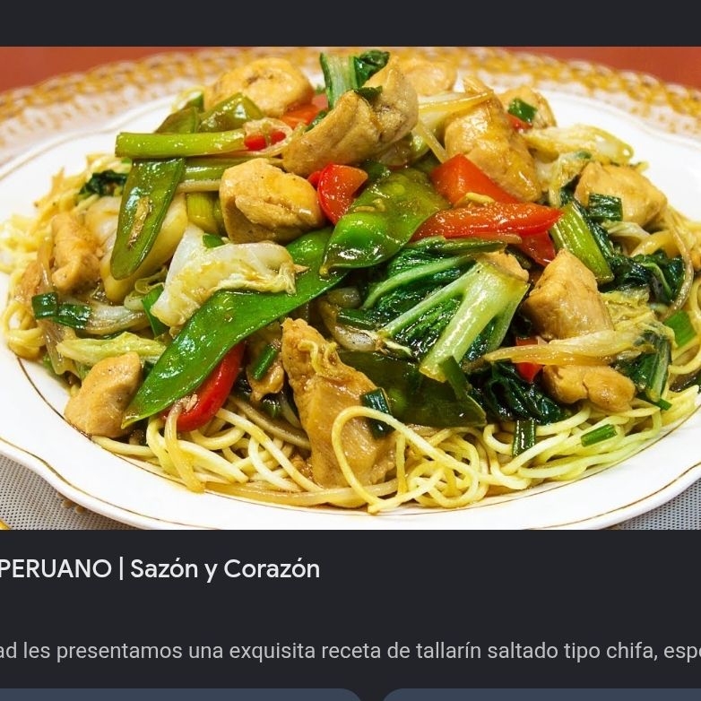Tallarín de Pollo