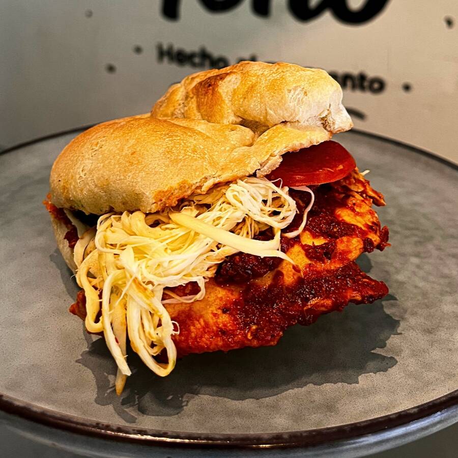 Torta de Pollo Adobado