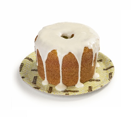 Bolo de laranja com calda de laranja.