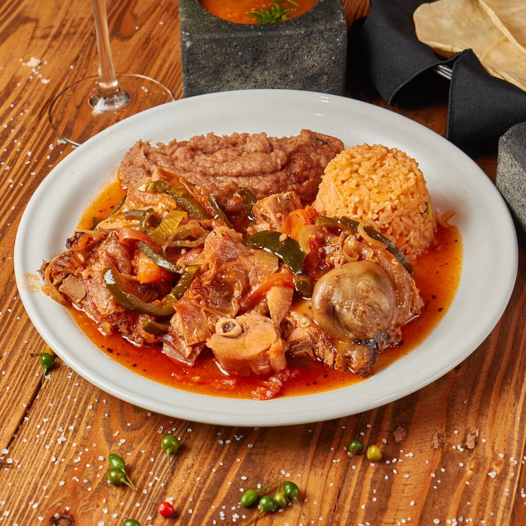 Cabrito en Salsa