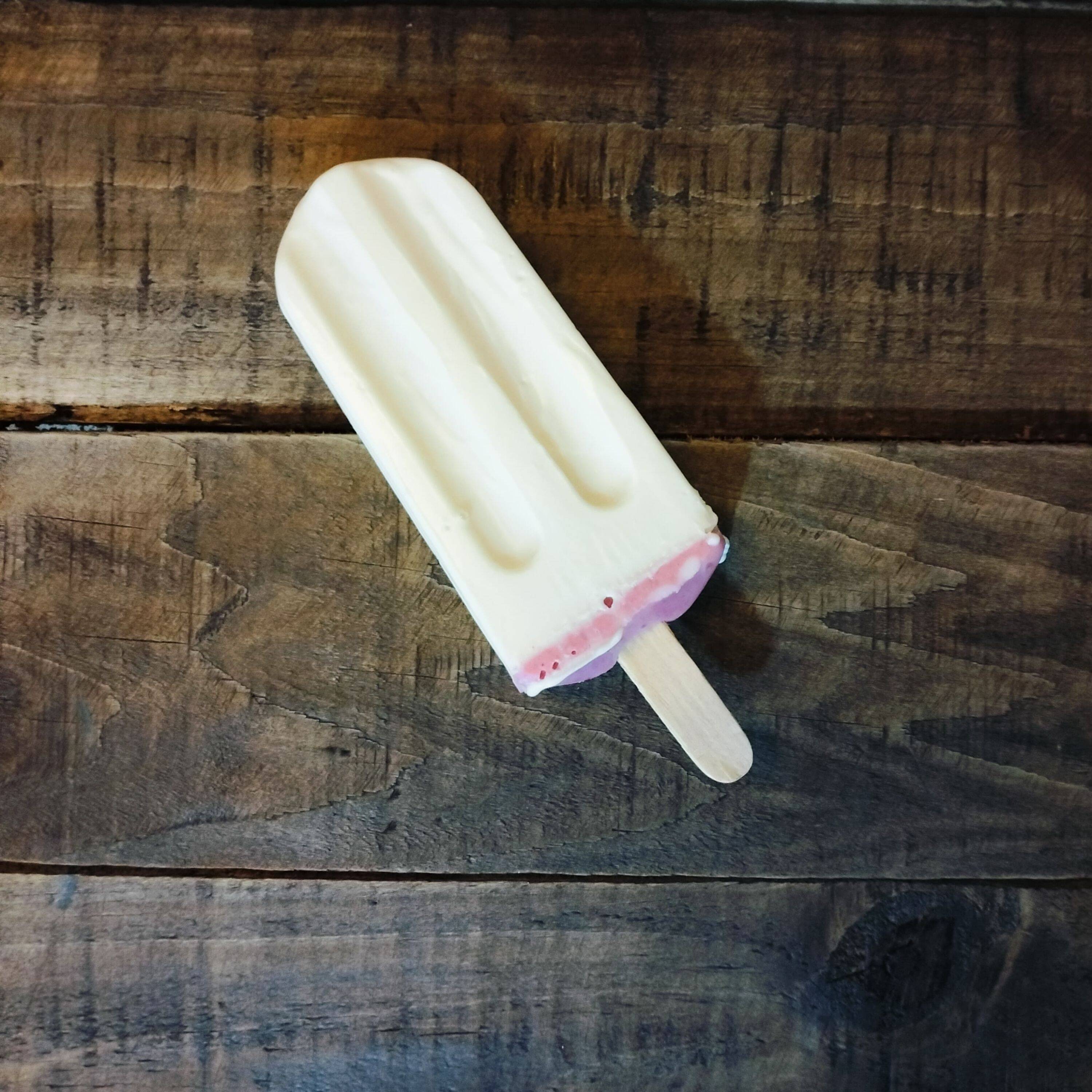 Paleta de Fresas con Crema