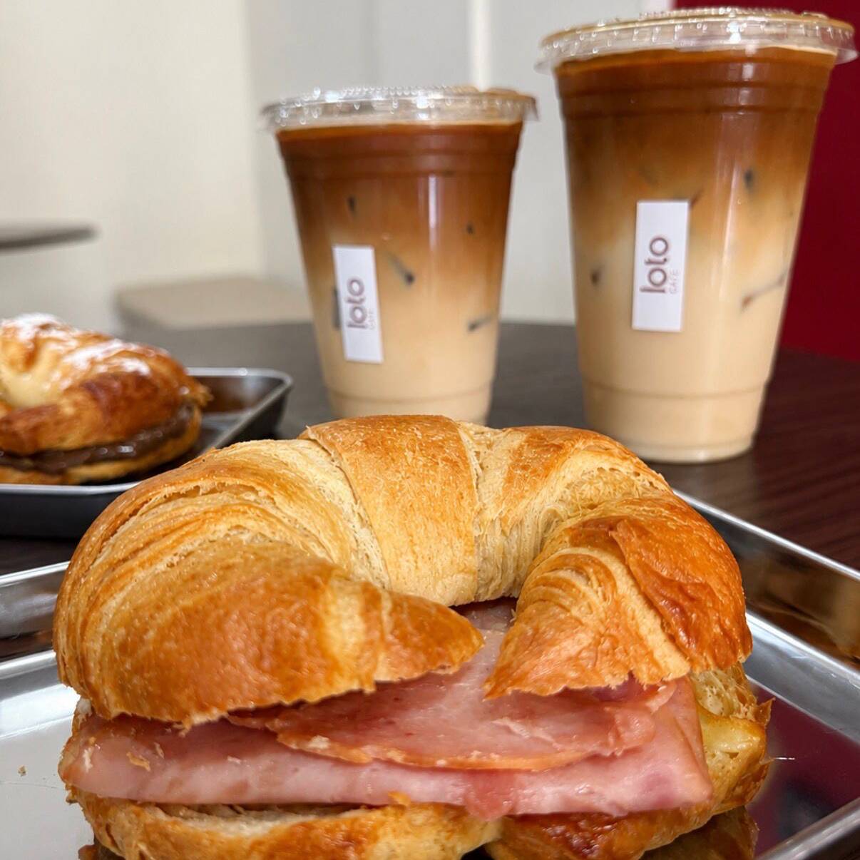 Croissant Jamon y Queso