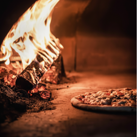 Baiana (molho, mussarela, calabresa moida, pimenta calabresa e orégano)