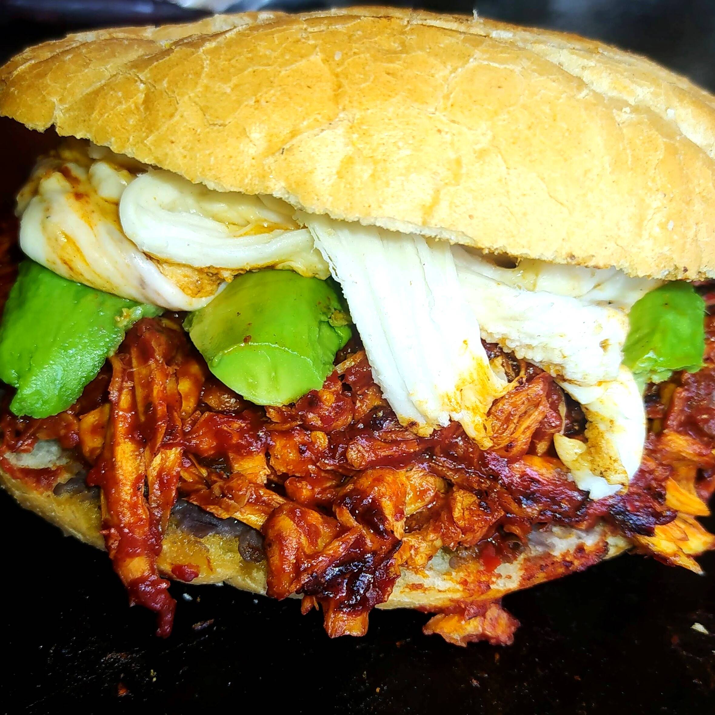 TORTA CHICA de PECHUGA ADOBADA