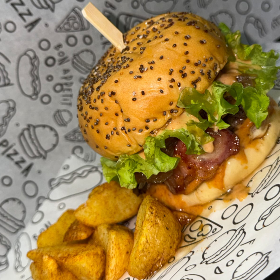 Hamburguesa Tradicional + Gaseosa POSTOBÓN