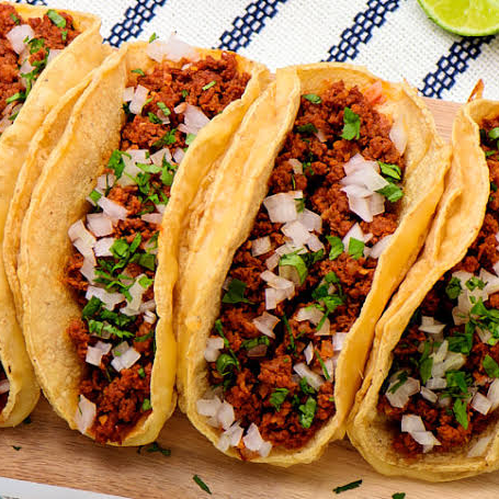 Taco de Chorizo con Papa