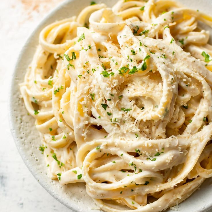 Pasta + Agua Fresca
