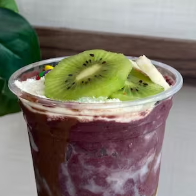 Seu açaí Premium no copo de 300 ml com acompanhamento ilimitados. Monte do seu jeito! Obs. Não Enviamos Itens Separados.