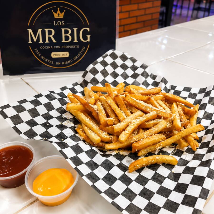 ORDEN DE PAPAS FRITAS