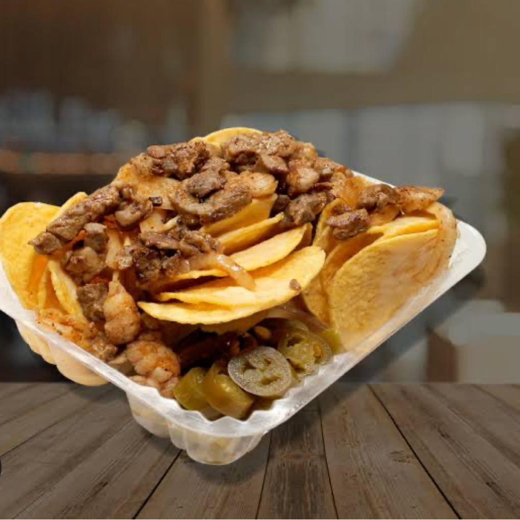 Nachos C/ Carne y Jalapeño