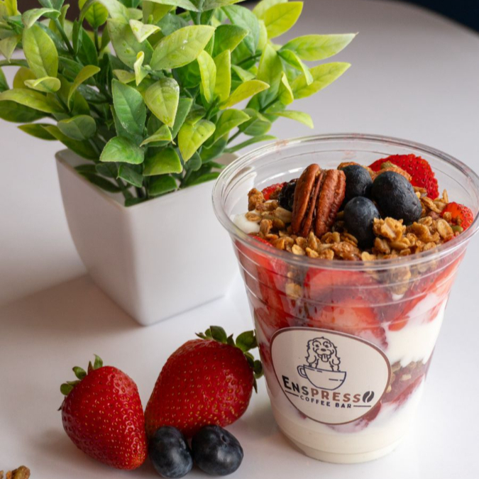 Parfait de Fresas con Yogurth Griego
