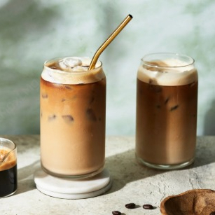 300ml. Base de xarope de avelã, leite, espresso e gelo