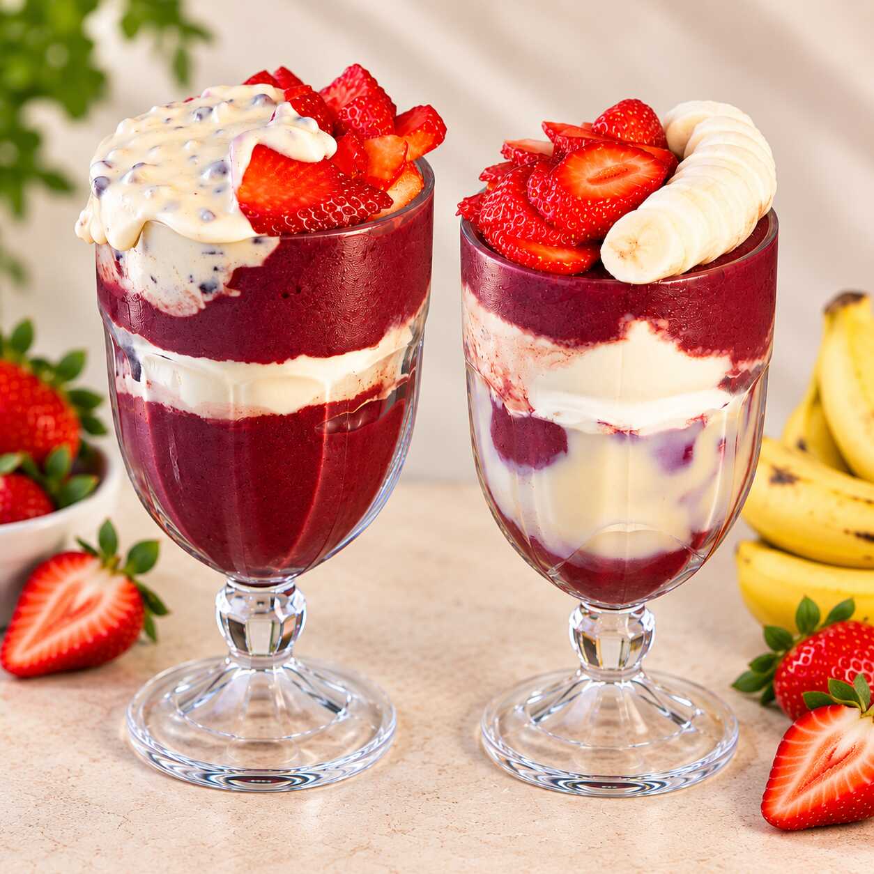 Monte seu combo escolhendo livremente entre as opções disponíveis e aproveite duas taças deliciosas do jeitinho que você gosta!