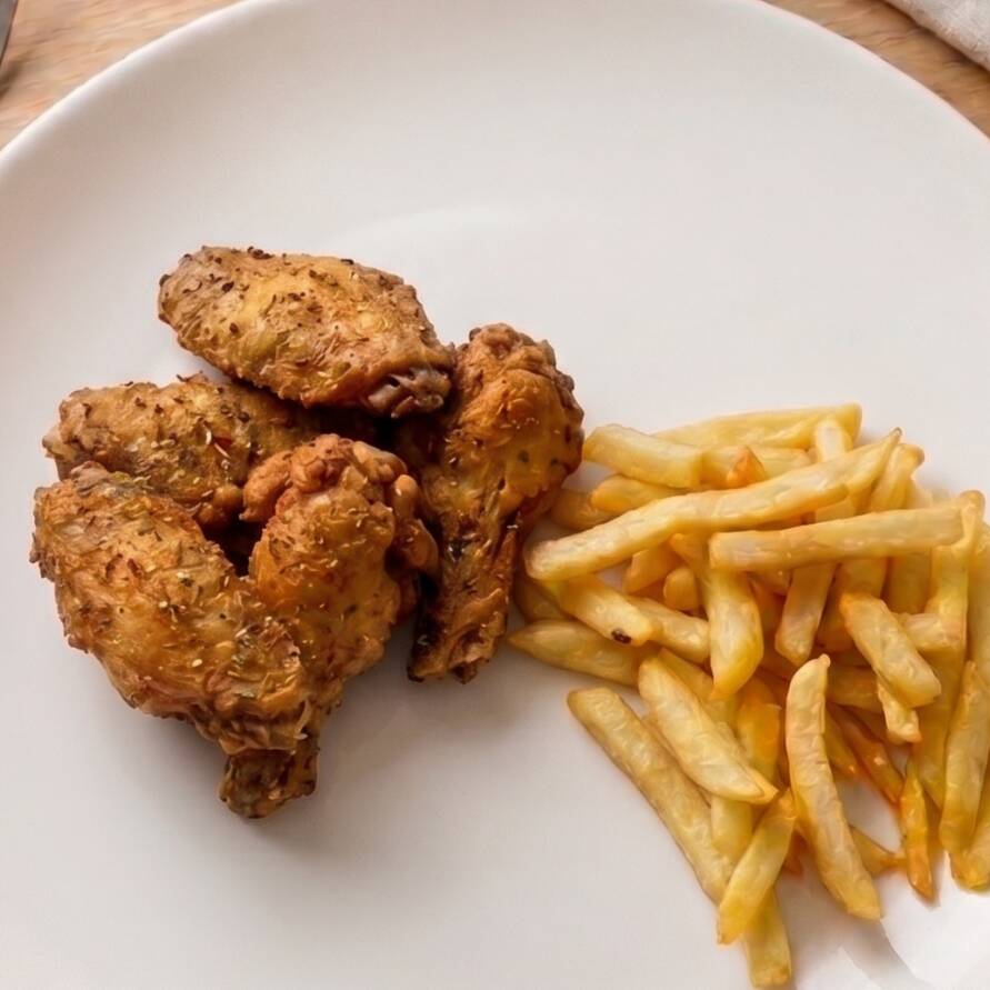 95. Alitas de Pollo y Papas a la Francesa