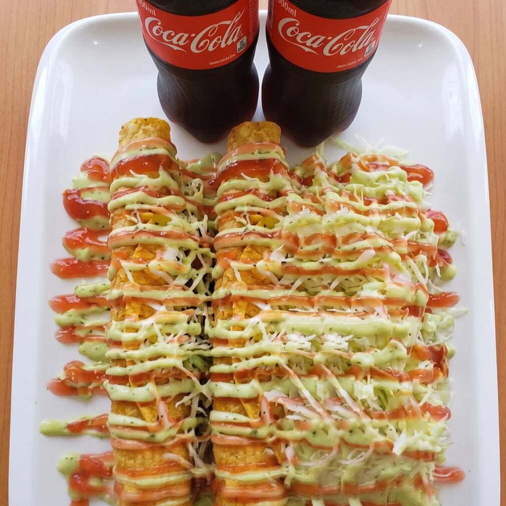 2 Tacos de Carne + 2 Gaseosas