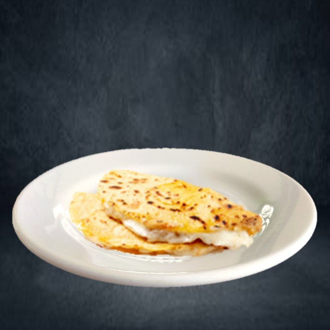 Quesadilla con Guiso en Tortilla Hecha a Mano