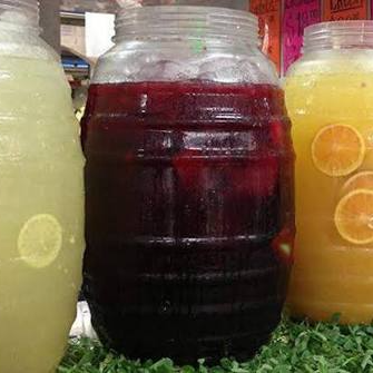 Agua de Mamey 1/2 L