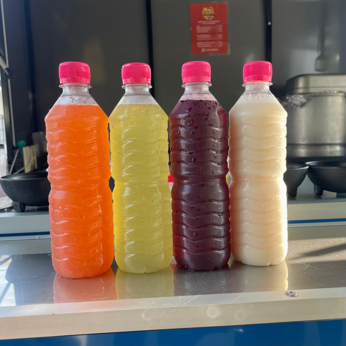 BOTELLA CON AGUA
