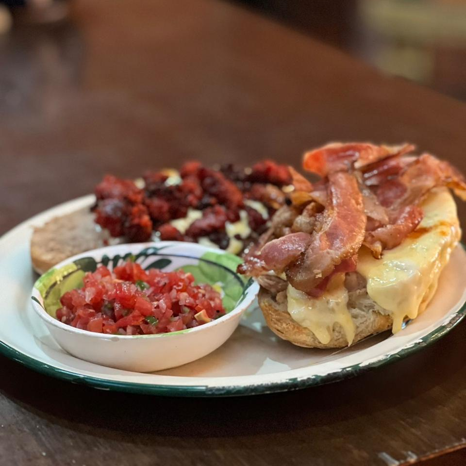 Molletes